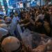 Des affrontements entre des manifestants et la police à Istanbul, le 30 juin 2025 (Getty Images)